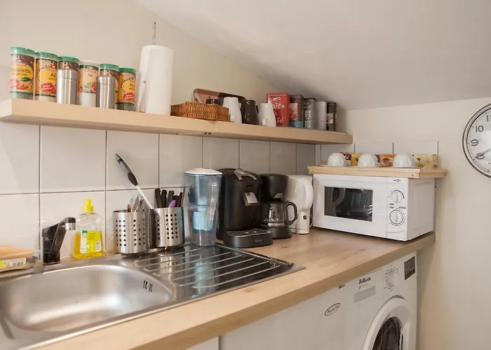 Spacious 2-bedroom Family Duplex With Free Parking And Netflix Burdeos