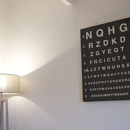 Spacious 2-bedroom Family Duplex With Free Parking And Netflix Διαμέρισμα